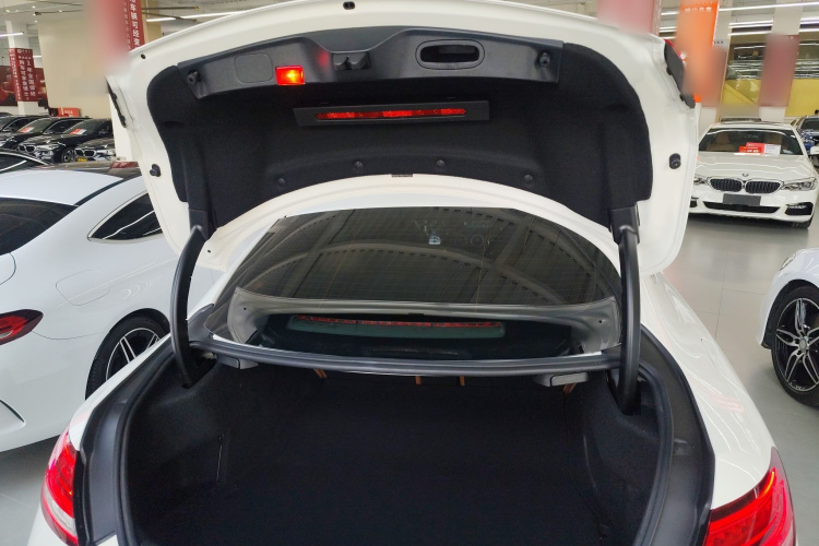 奔驰C级(进口) 2019款 C 260 轿跑车局部细节23