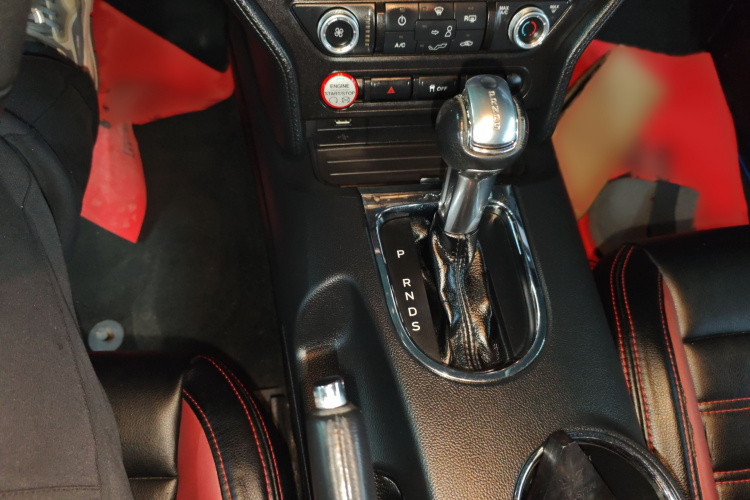 福特 Mustang 2016款 2.3T 性能版局部细节18