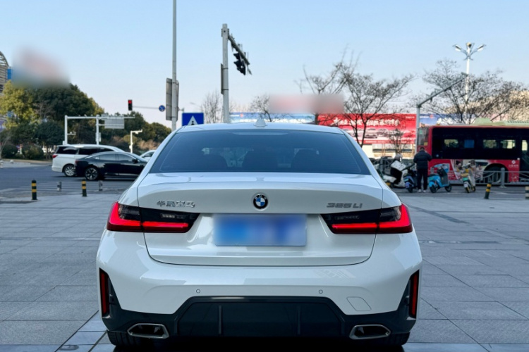 宝马3系 2023款 325Li M运动套装车身外观6003