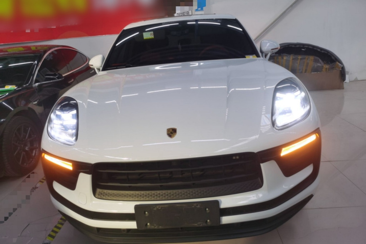 保时捷 2022款 Macan 2.0T车身外观2