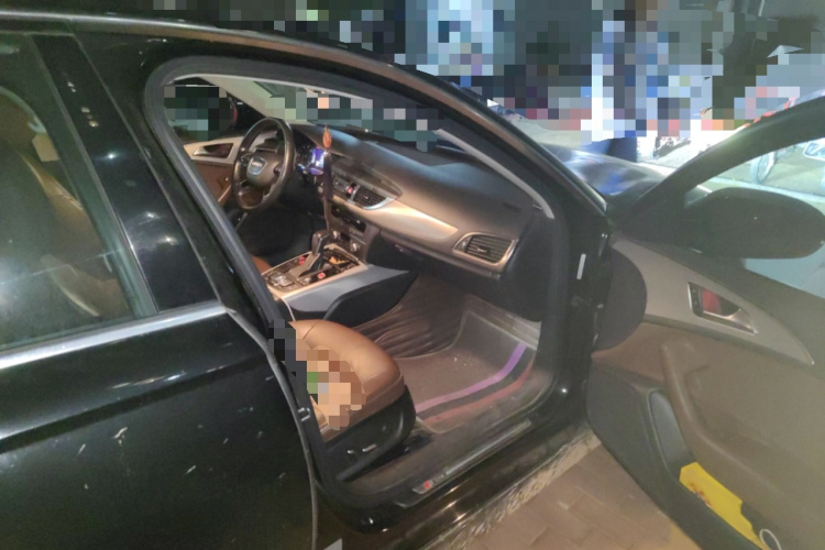 奥迪A6L 2018款 30周年年型 35 TFSI 时尚型局部细节9005