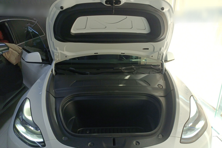 特斯拉 Model Y 2022款 改款 后轮驱动版局部细节24