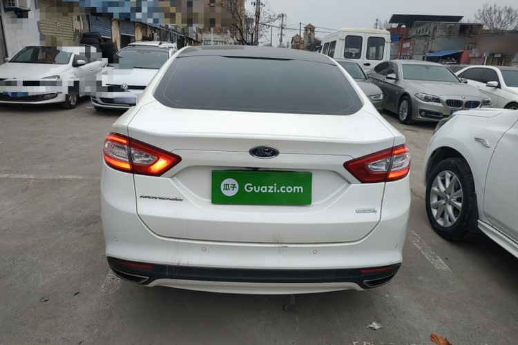 福特 蒙迪欧 2013款 1.5L GTDi180时尚型车身外观6