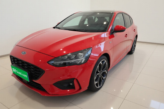 福特 福克斯 2020款 两厢 EcoBoost 180 自动ST Line