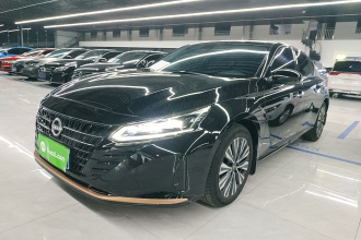 日产 天籁 2024款 2.0L SV 黑金版