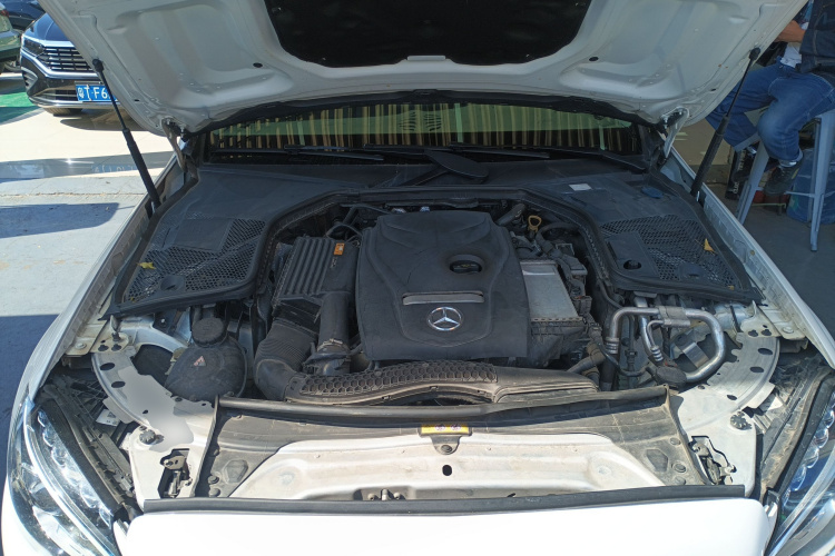 奔驰C级 2017款 改款 C 200 L 运动版局部细节24