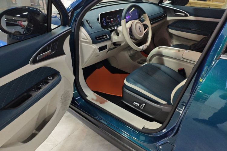 欧拉好猫 2023款 401km标准续航 舒享型 磷酸铁锂中控内饰7003