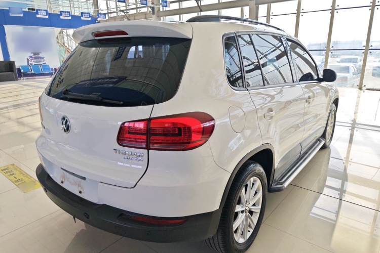 大众 途观 2017款 300TSI 自动两驱丝绸之路风尚版车身外观7