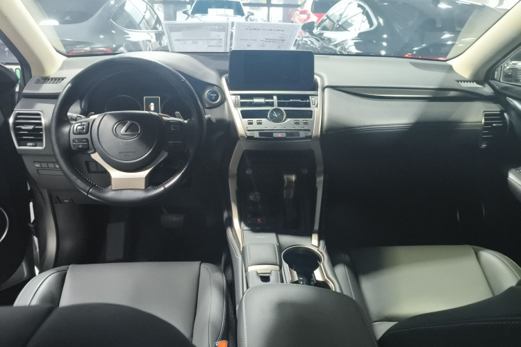 雷克萨斯NX 2020款 300h 前驱 锋尚版 国VI中控内饰12