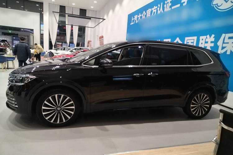 大众 威然 2024款 380TSI 尊贵版车身外观6003