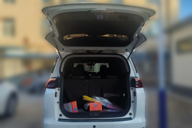 广汽传祺 传祺M6 2019款 270T 自动尊享版（七座）国V中控内饰23