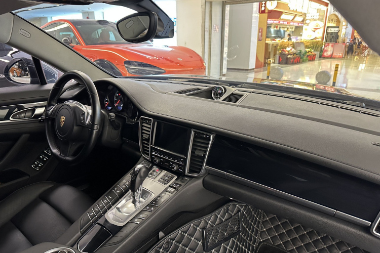 保时捷 2014款 Panamera S Executive 3.0T中控内饰7009