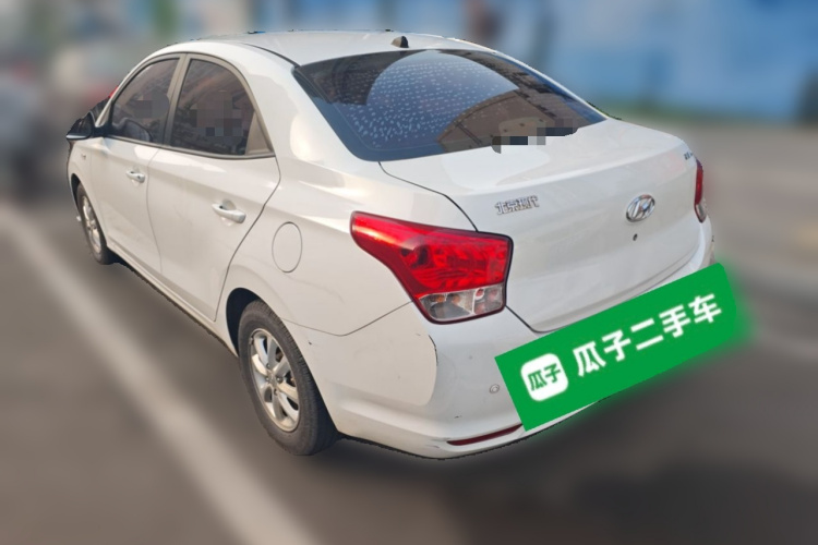 现代 瑞纳 2017款 1.4L 手动焕彩版 国V车身外观5