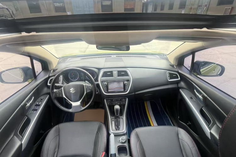 铃木 锋驭 2014款 1.6L CVT四驱尊贵型中控内饰7004