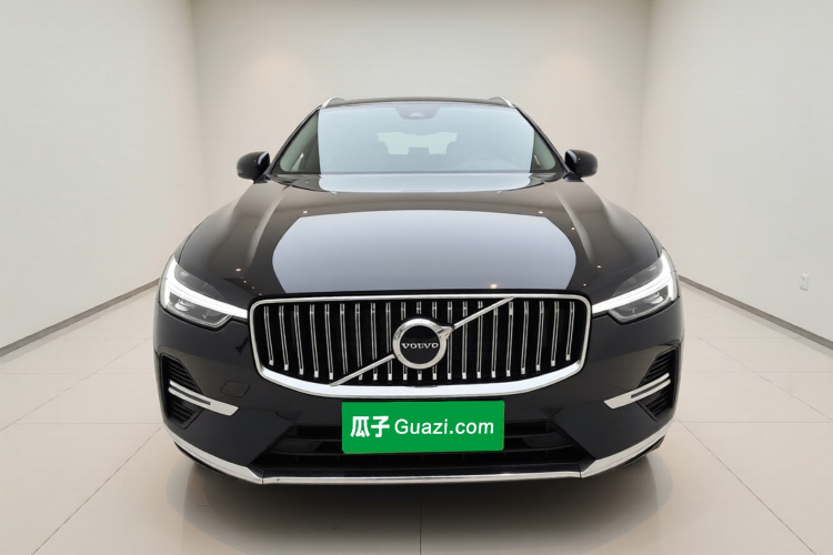 沃尔沃XC60 2022款 B5 四驱智远豪华版车身外观2