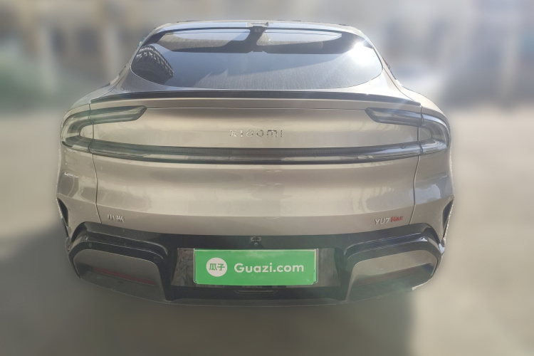 小米汽车 小米YU7 2025款 超长续航高性能四驱Max版车身外观6