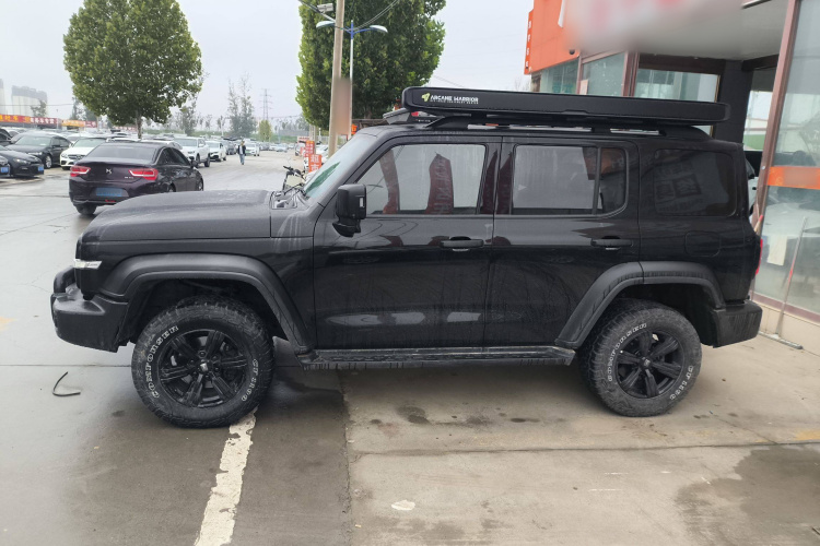 坦克300 2021款 越野版 2.0T 挑战者车身外观4