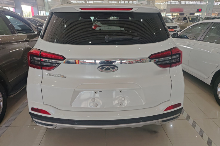 奇瑞 瑞虎5x 2019款 HERO 1.5L CVT豪华版车身外观6