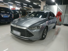 比亚迪 秦PLUS 2023款 冠军版 DM-i 55KM领先型