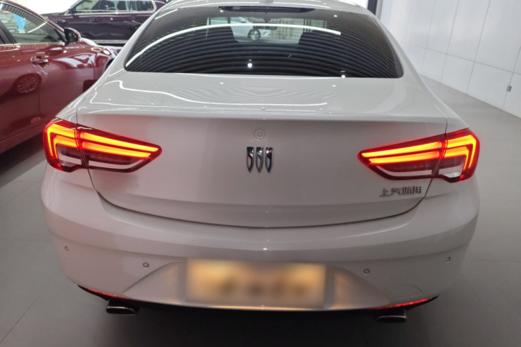 别克 君威 2024款 28T 纵享版车身外观6004