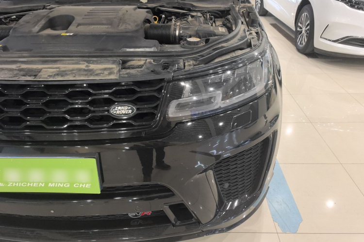 路虎 揽胜运动版 2021款 3.0 L6 耀黑版局部细节36