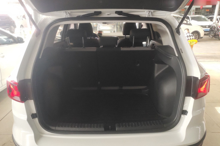 捷达VS5 2023款 280TSI 自动进取型局部细节23