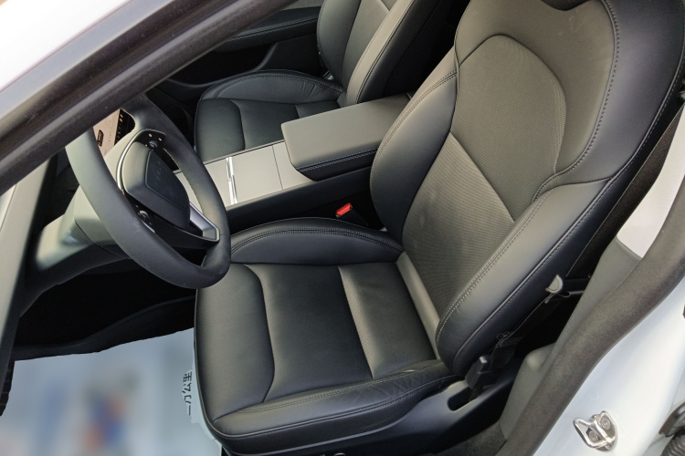 特斯拉 Model 3 2023款 后轮驱动版局部细节19