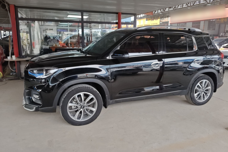 北京现代ix35 2019款 2.0L 自动两驱智勇·畅享版 国VI车身外观4