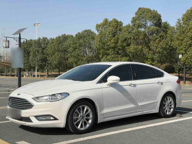 福特 蒙迪欧 2020款 EcoBoost 180 时尚型