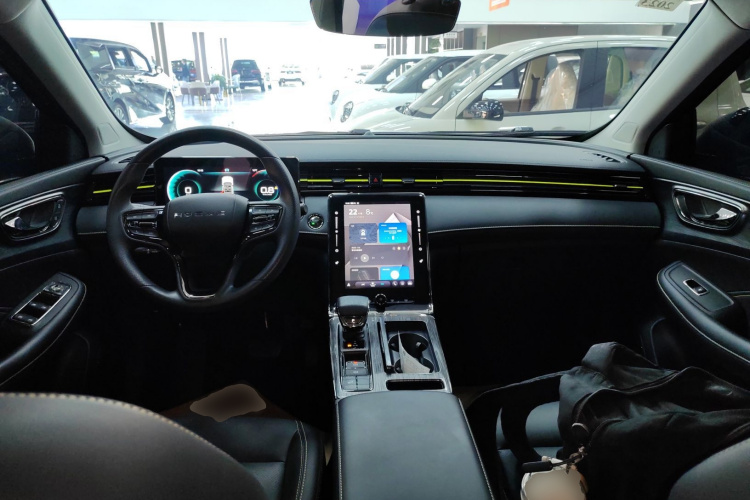 荣威RX5 2021款 PLUS 330TGI 自动国潮智享版中控内饰12