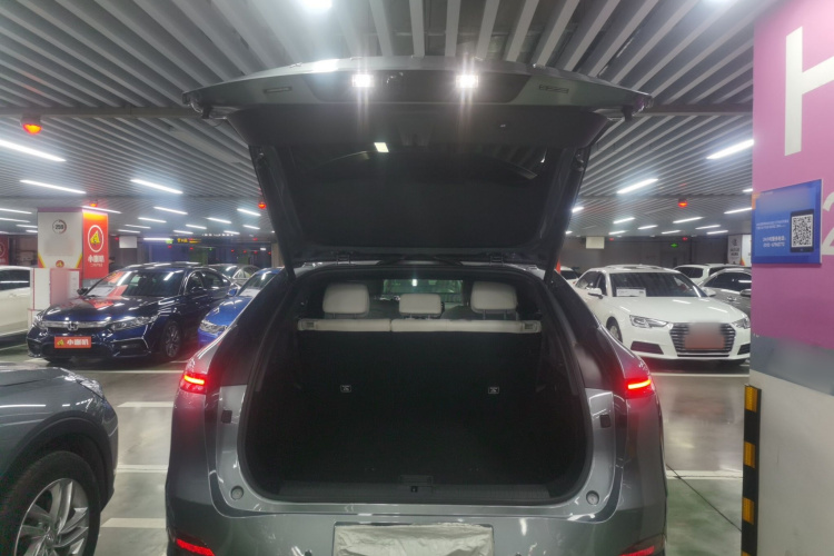 小鹏G6 2023款 580 长续航 Max机舱底盘23