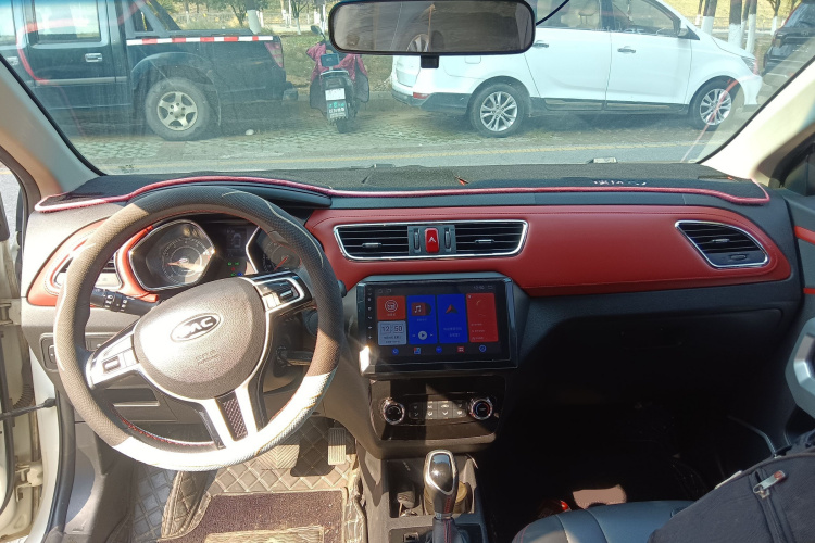 江汽集团 瑞风S2 2017款 1.5L CVT豪华型中控内饰12