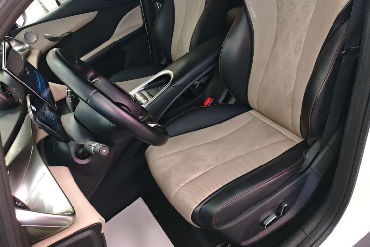 比亚迪 海豚 2023款 420km 时尚版局部细节19