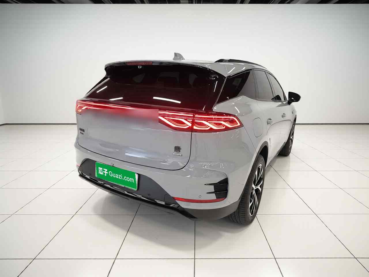 比亚迪 唐新能源 2025款 智驾版 DM-i 115KM 旗舰型(4)