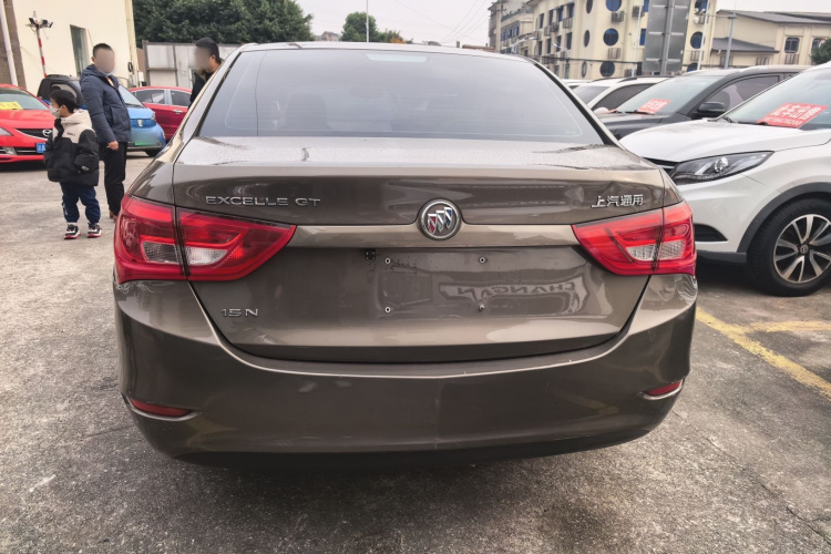 别克 英朗 2017款 15N 自动进取型车身外观6