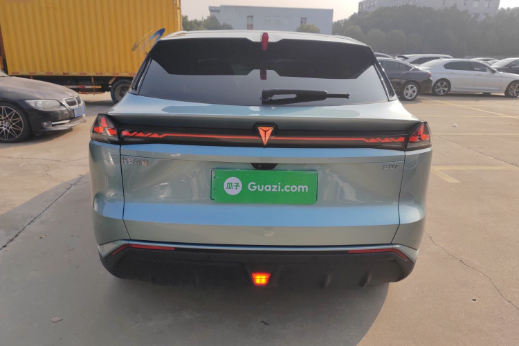 深蓝汽车 深蓝S07 2024款 285Max 乾崑智驾ADS SE增程版车身外观6