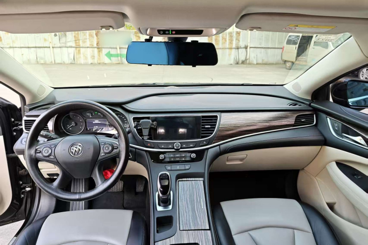 别克 君越 2019款 28T 精英型局部细节24