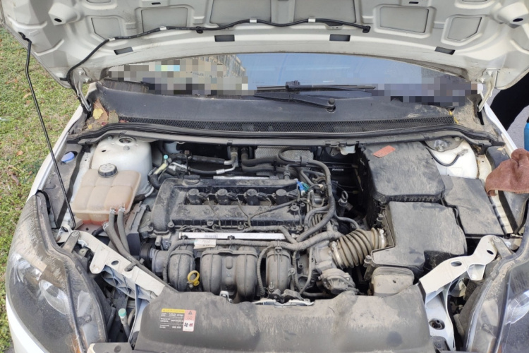 福特 福克斯 2013款 两厢经典 1.8L 自动基本型局部细节24