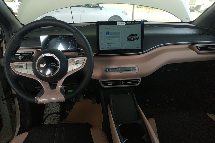 比亚迪 海鸥 2025款 305km 活力版中控内饰7002