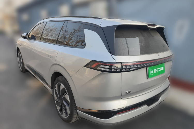 东风奕派 eπ008 2024款 636Max纯电版 6座车身外观5