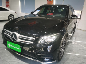 奔驰GLC 2018款 改款 GLC 260 4MATIC 动感型