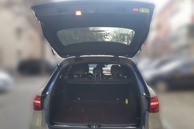 奔驰GLC 2017款 GLC 260 4MATIC 豪华型中控内饰23