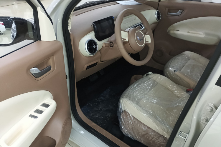 五菱汽车 宏光MINIEV 2025款 四门版 进阶款中控内饰20