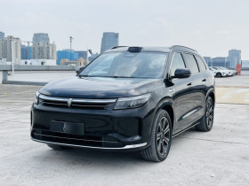 鸿蒙智行 问界M7 2024款 1.5T 智驾四驱Ultra版 5座