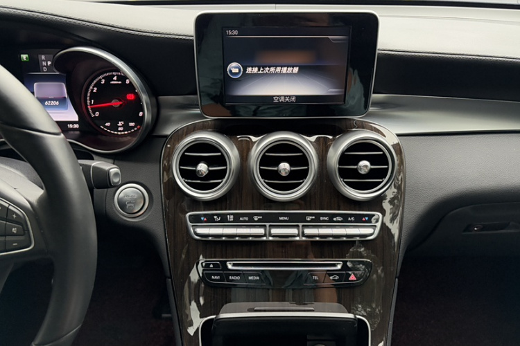 奔驰GLC 2016款 GLC 260 4MATIC 动感型局部细节16