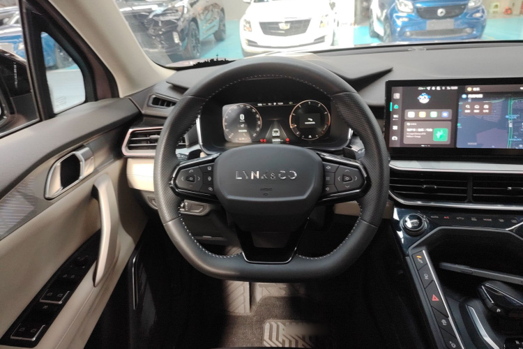 领克06 2023款 Remix 1.5T Shero中控内饰13