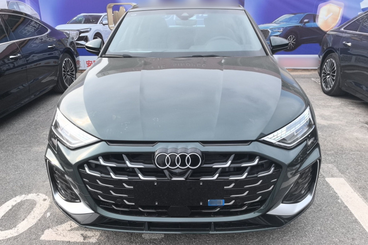 奥迪A3 2025款 Sportback 35TFSI 飞驰尊享型车身外观6001