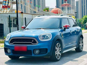 MINI Countryman 2018款 2.0T COOPER S ALL4 赛车手