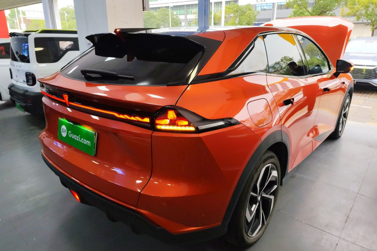 深蓝汽车 深蓝S07 2024款 215Max 乾崑智驾ADS SE增程版车身外观7