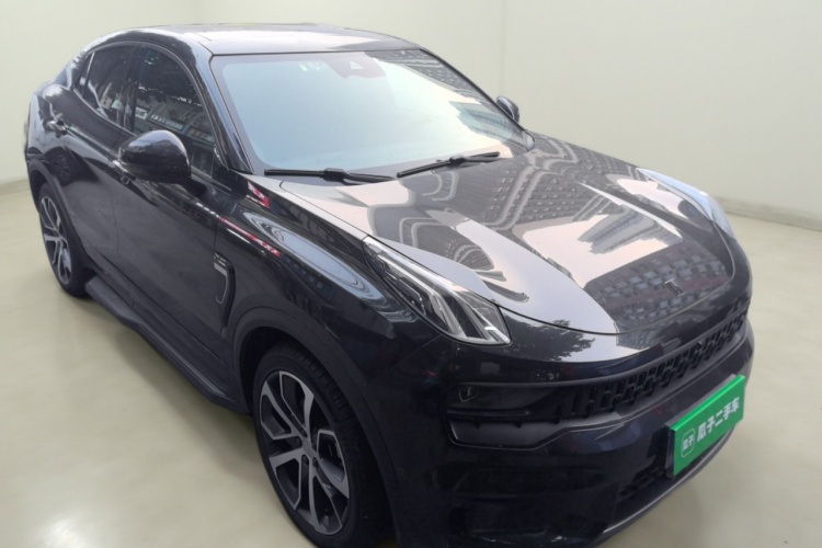 领克05 2020款 2.0TD 四驱劲Halo车身外观3